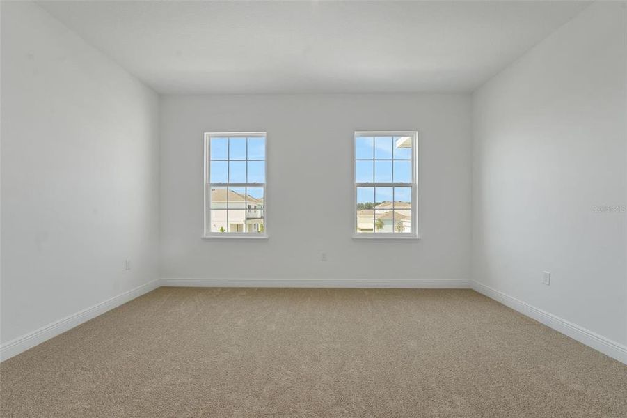 Spacious, unfurnished interior of a new home in Crossroads at Kelly Park, Apopka (Image 22).
