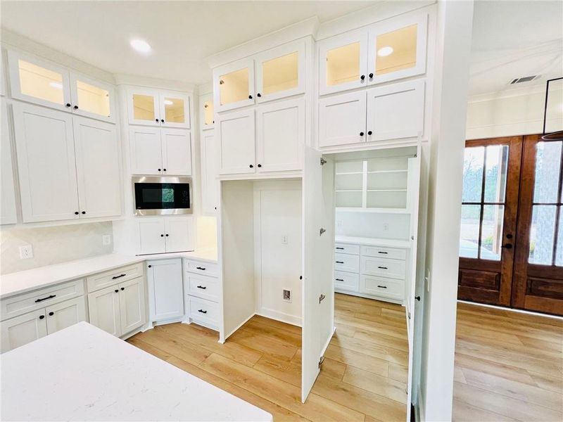 Furnished interior view inside a new home in , Cartersville (Image 12).