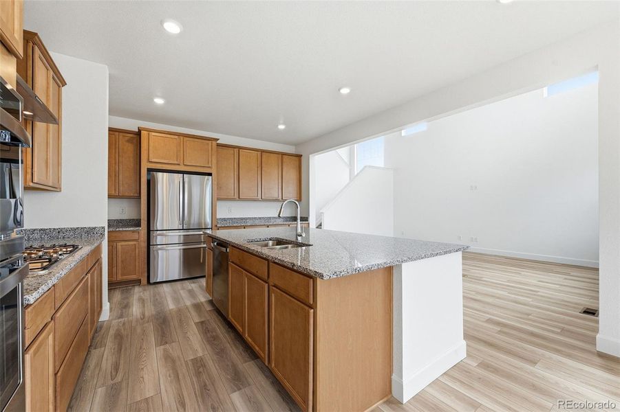 3323 N Catawba ~ Ready Now