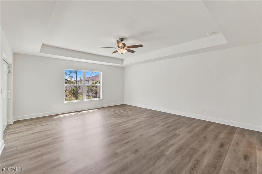 Spacious, unfurnished interior of a new home in Cape Coral, Cape Coral (Image 19).