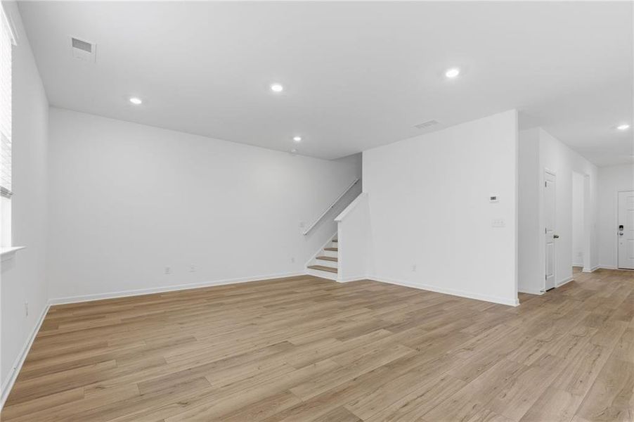 Spacious, unfurnished interior of a new home in Apalachee Hills, Bethlehem (Image 13).