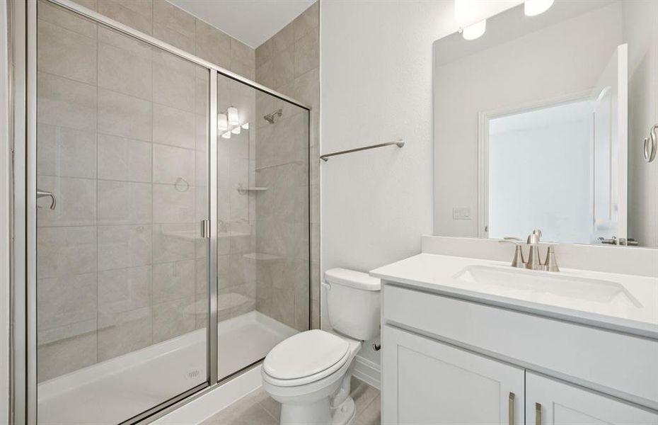 Spacious secondary bathroom Spacious secondary bathroom