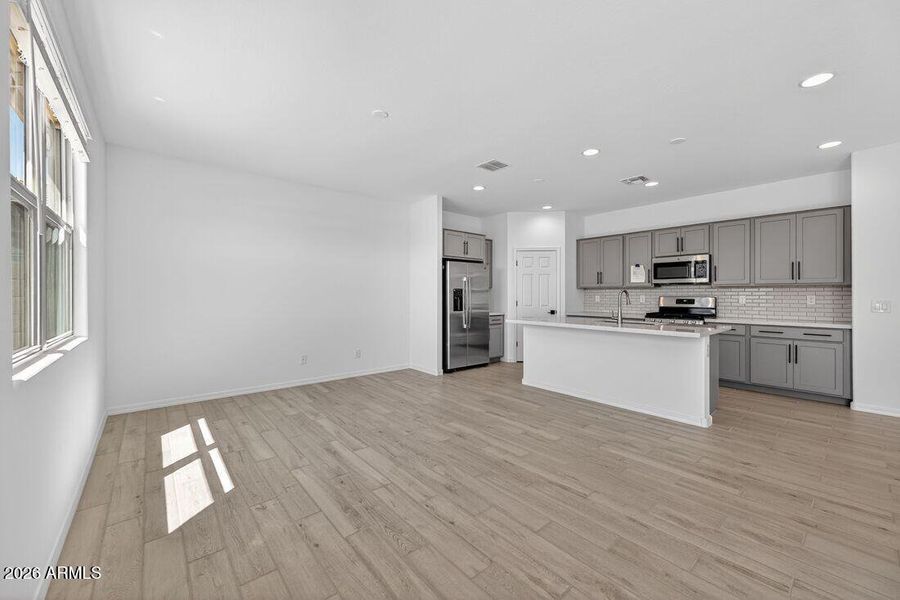 hj-az-phoenix-artisan-at-asante-vista-fa