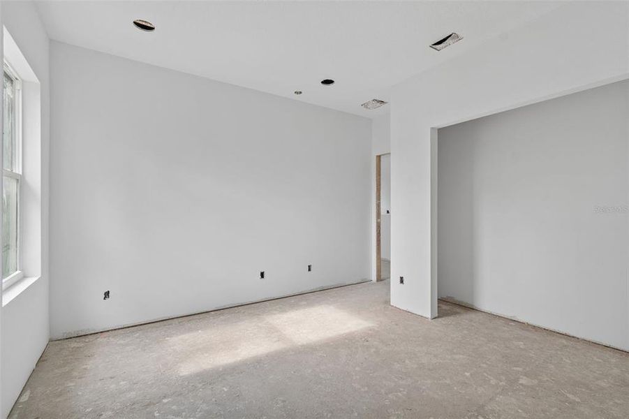 Image 46 of a home in .