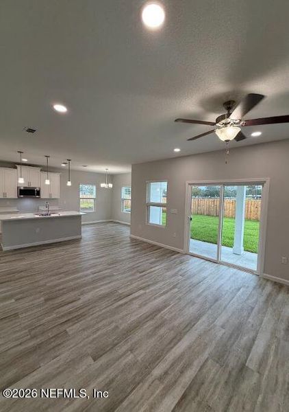 Spacious, unfurnished interior of a new home in , Jacksonville (Image 16).