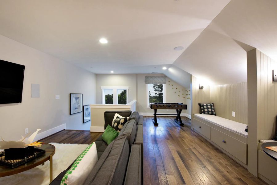 The Theodore Bonus Room The Theodore Bonus Room