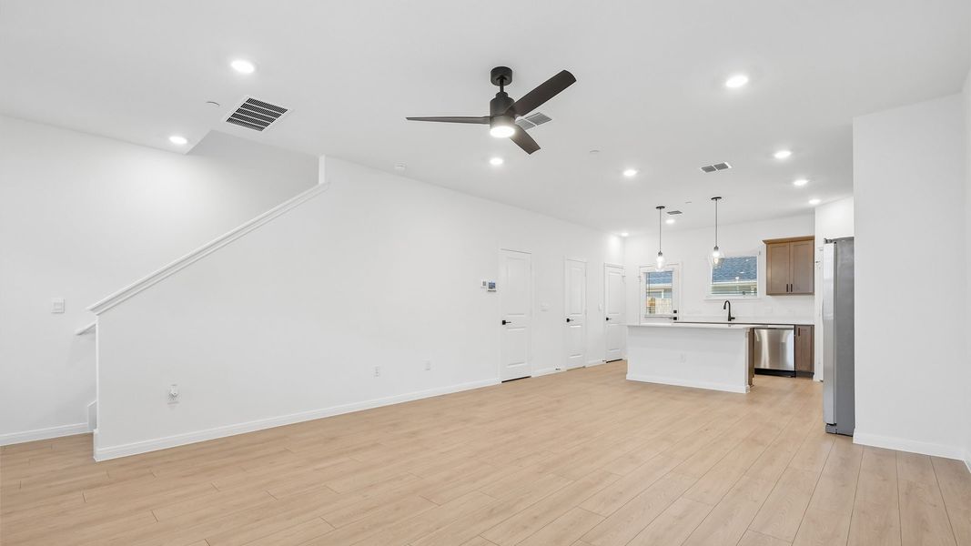 Spacious, unfurnished interior of a new home in Avery Centre, Round Rock (Image 16). Spacious, unfurnished interior of a new home in Avery Centre, Round Rock (Image 16).