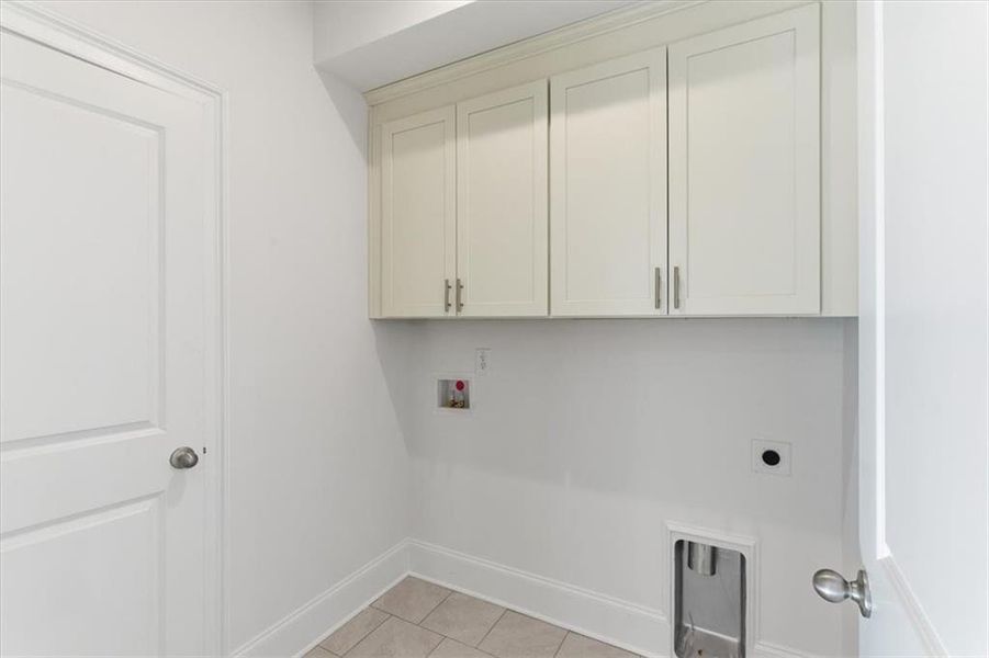 Spacious, unfurnished interior of a new home in Ford Landing, Acworth (Image 49).