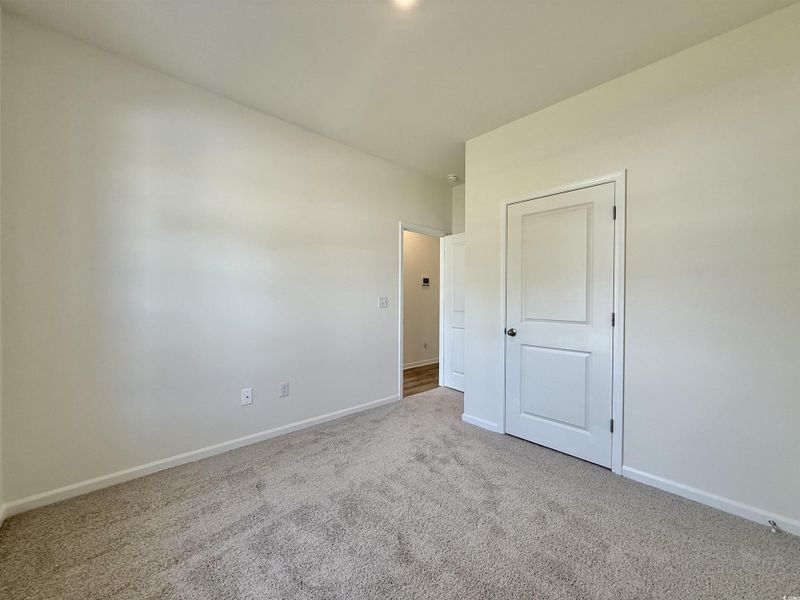 Spacious, unfurnished interior of a new home in Oak Grove, Conway (Image 30).