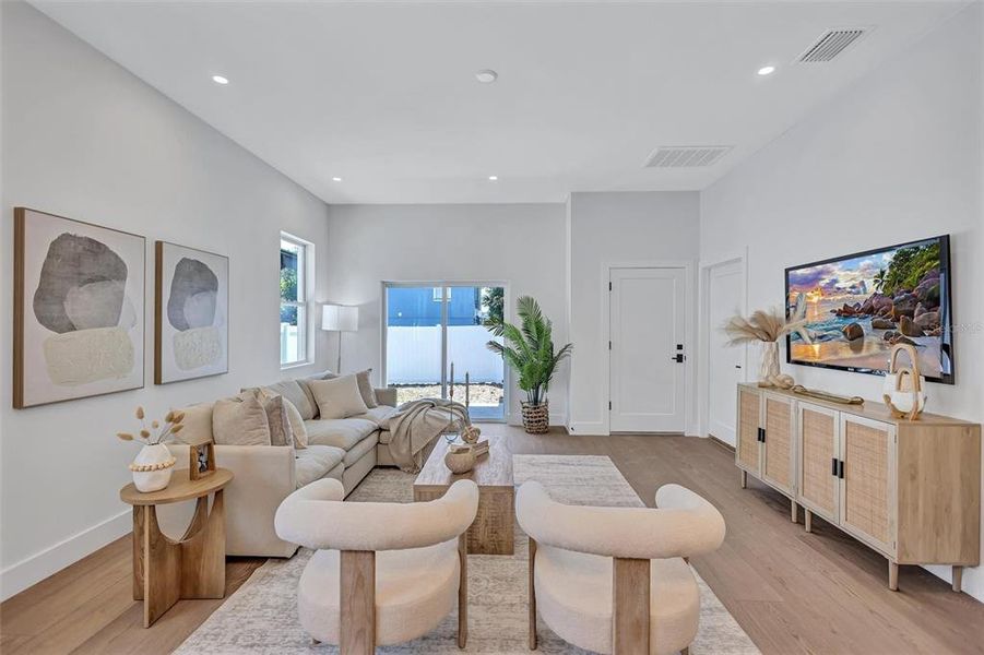 Furnished interior view inside a new home in , St. Petersburg (Image 40).
