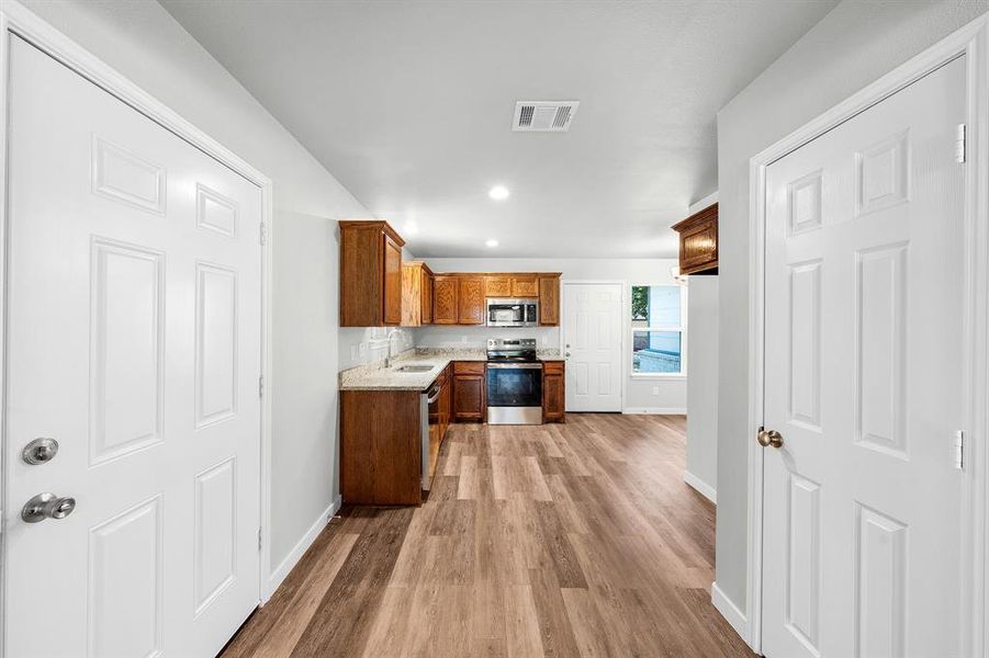 Image 20 of a home in .