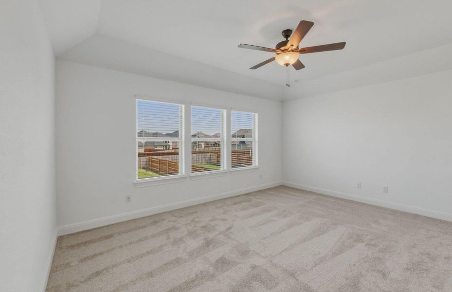 Spacious, unfurnished interior of a new home in Santa Rita Ranch, Liberty Hill (Image 25). Spacious, unfurnished interior of a new home in Santa Rita Ranch, Liberty Hill (Image 25).