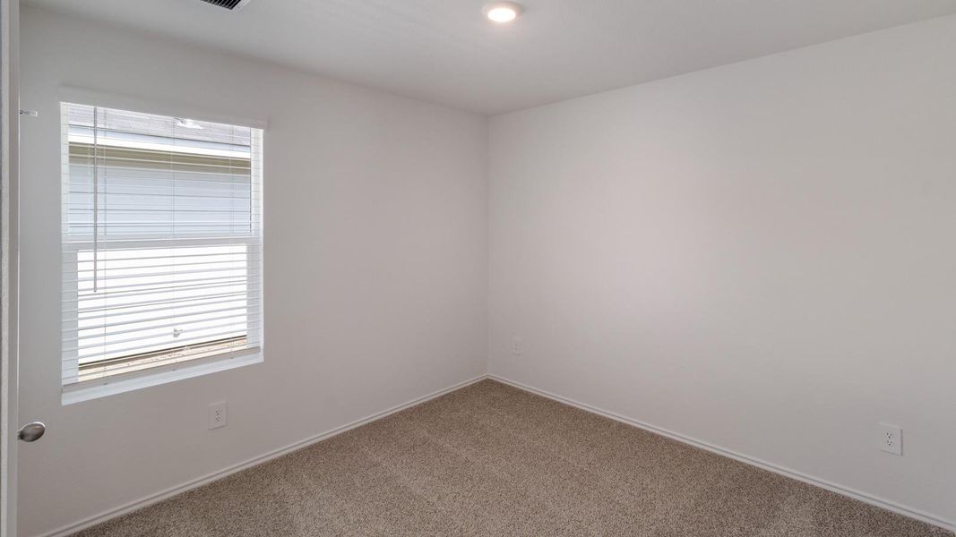 Spacious, unfurnished interior of a new home in Prairie Lakes, Buda (Image 17).