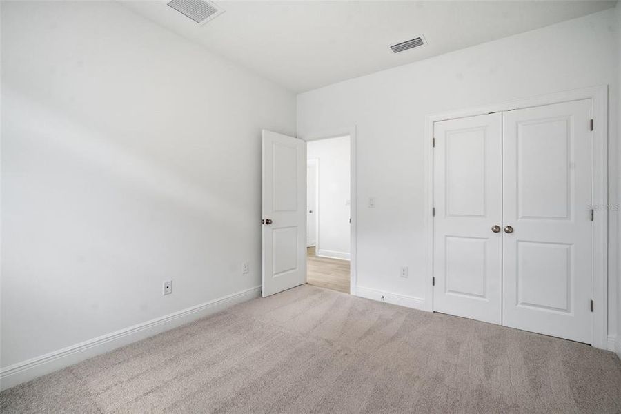 Spacious, unfurnished interior of a new home in North River Ranch, Parrish (Image 35).