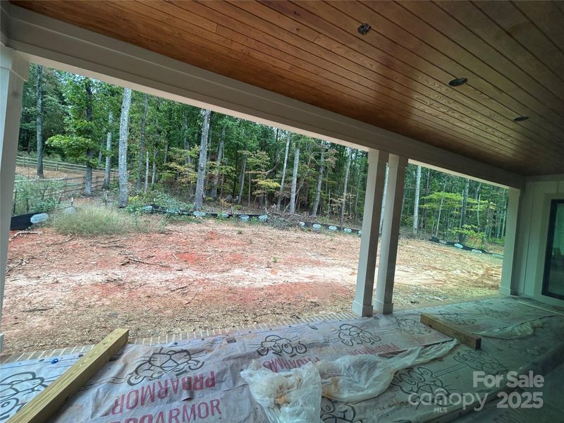 Image 10 of a home in .