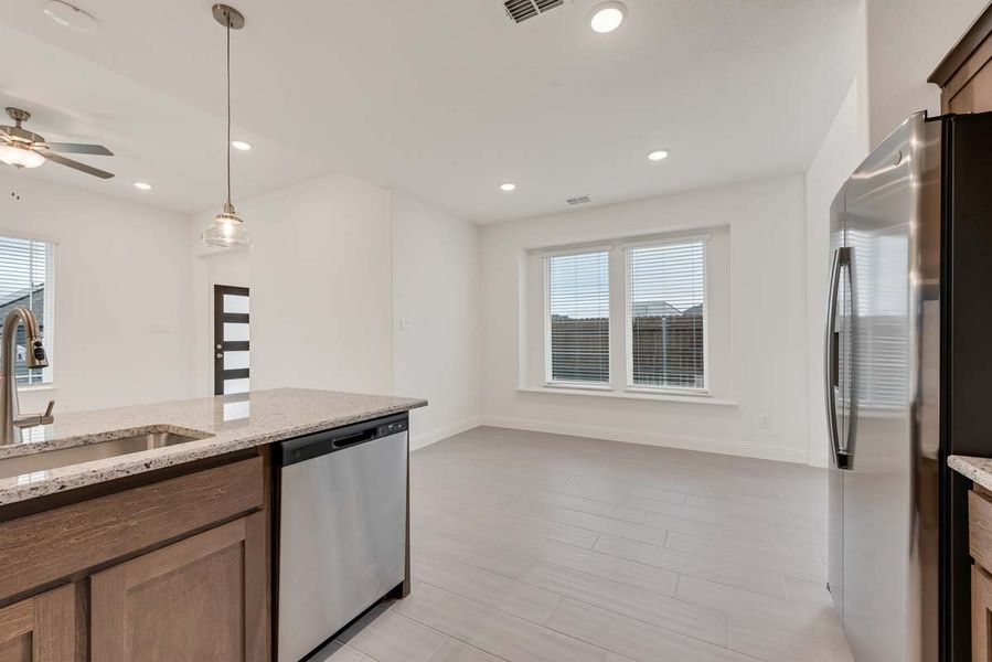 Representative furnished interior of a home built from the Eastholme by Pacesetter Homes in Elevon, Lavon (Image 8).