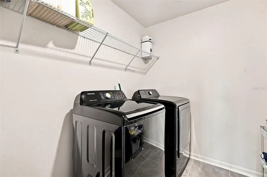 Close-up of interior finishes inside a home in , Land O' Lakes (Image 20).