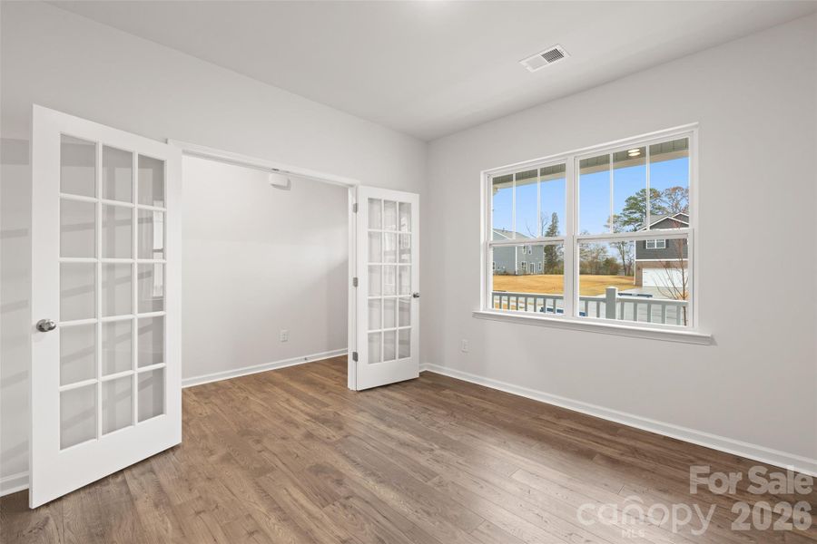 Photos are representative