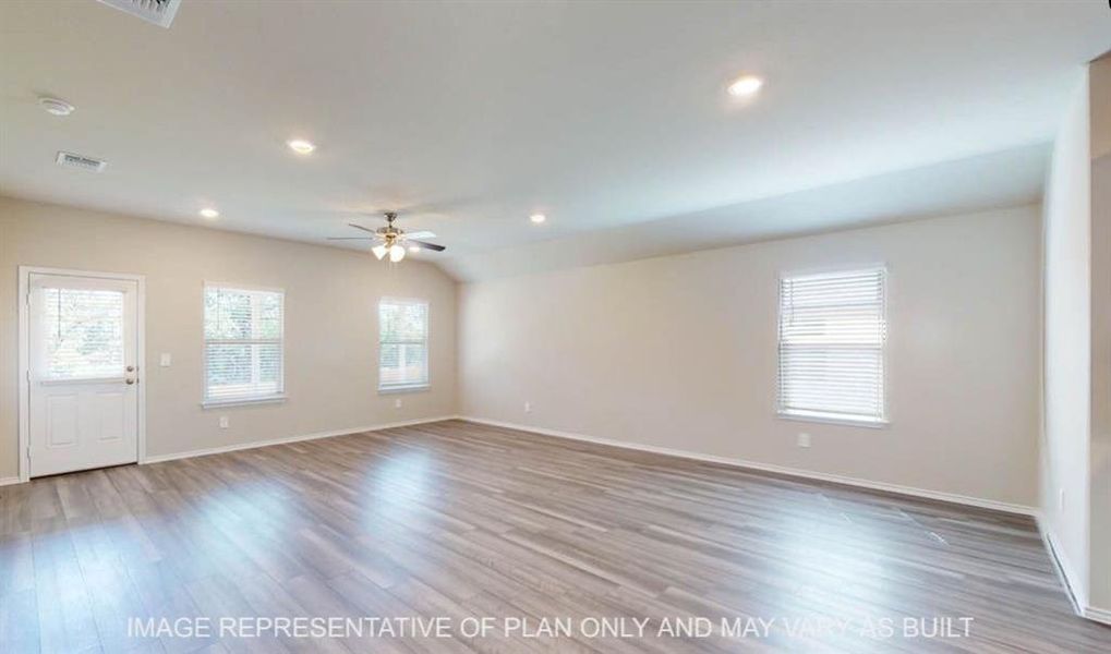 Spacious, unfurnished interior of a new home in Eagles Landing, Waco (Image 15). Spacious, unfurnished interior of a new home in Eagles Landing, Waco (Image 15).