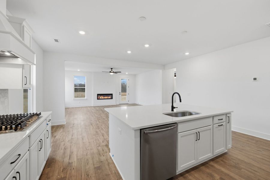 1419 CHARLES  DR, Chapel Hill, TN.  - Slide 18