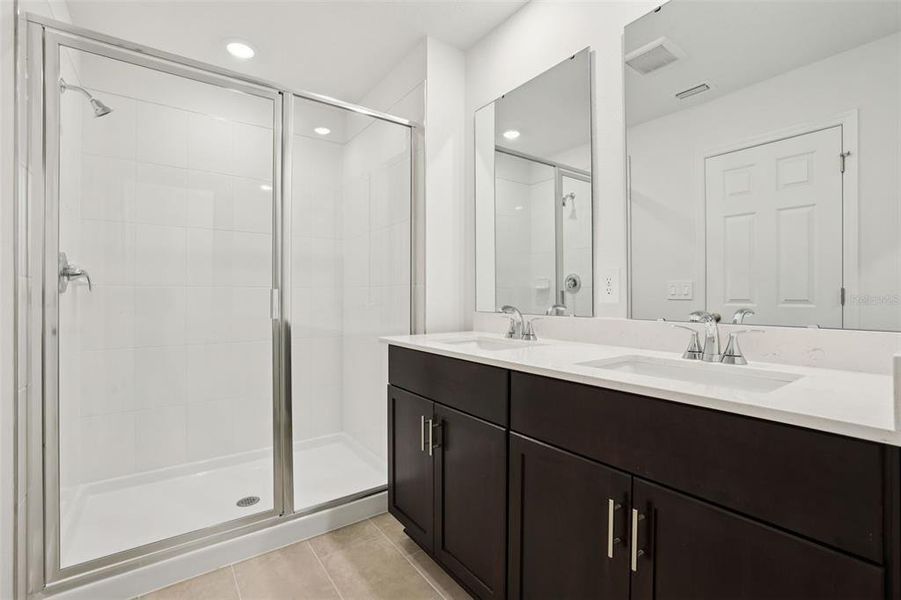 Furnished interior view inside a new home in Cagan Crossings West, Clermont (Image 7).