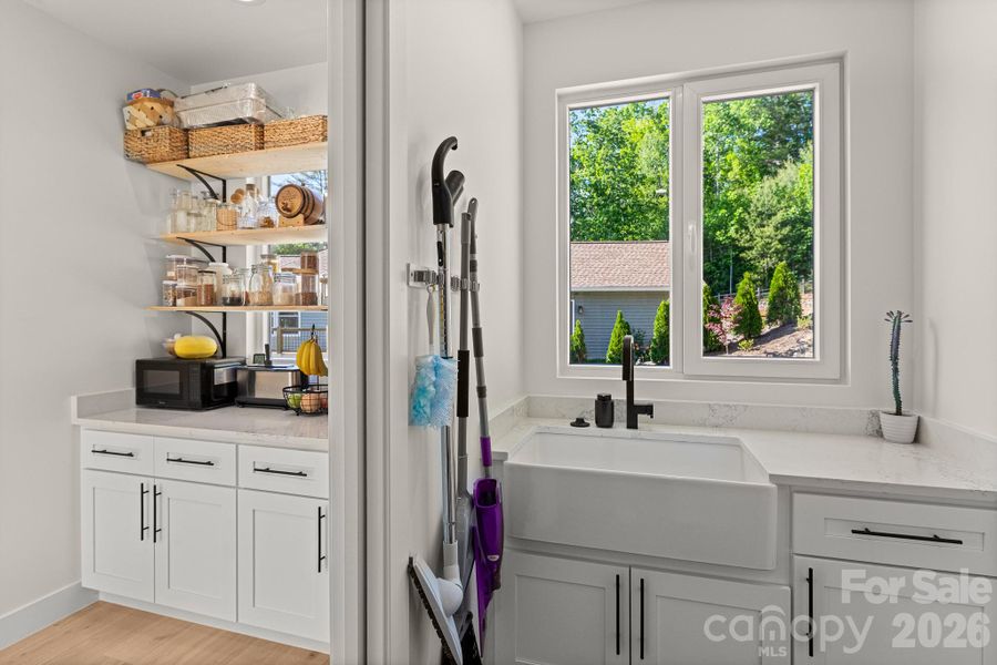 Laundry with farmhouse sink
