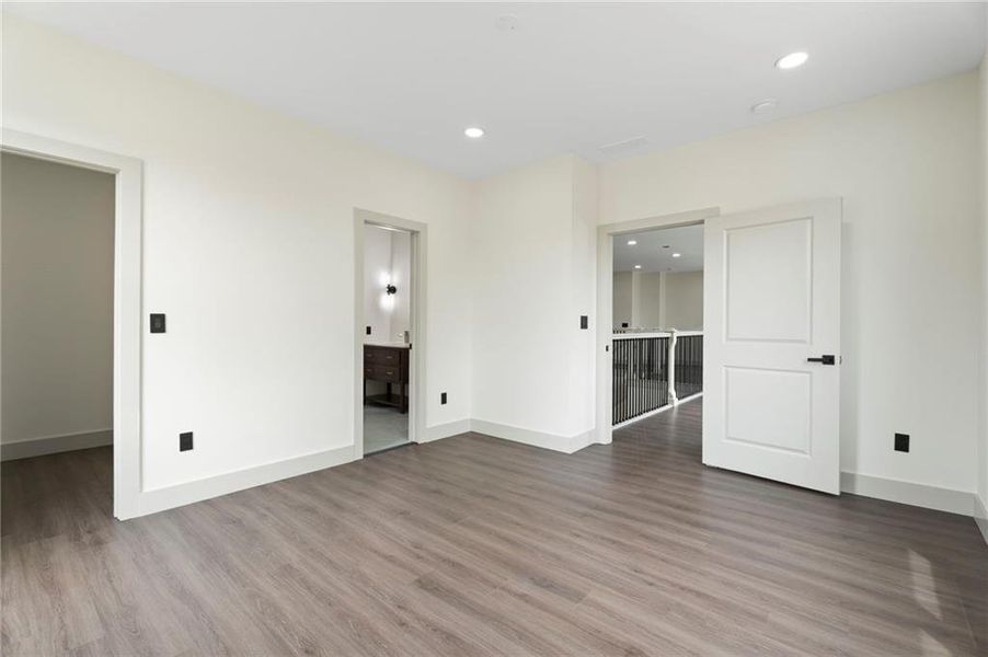Spacious, unfurnished interior of a new home in , Locust Grove (Image 27).