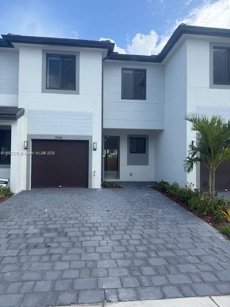 Image 11 of a home in .