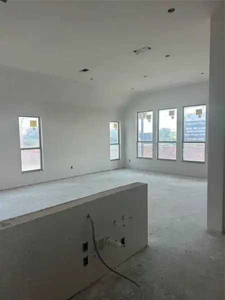Open Floorplan - Kitchen to Family Room