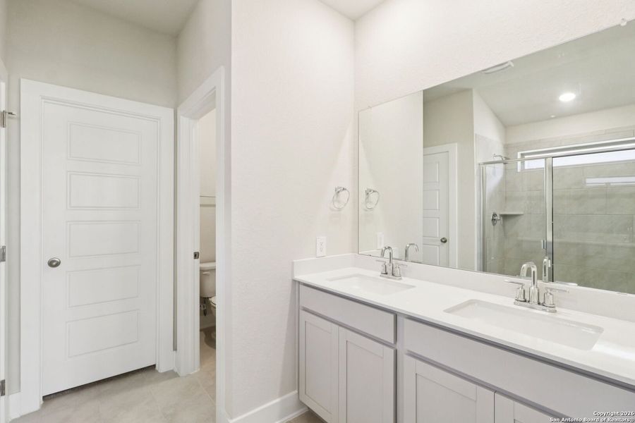 Furnished interior view inside a new home in Lark Canyon, New Braunfels (Image 11).
