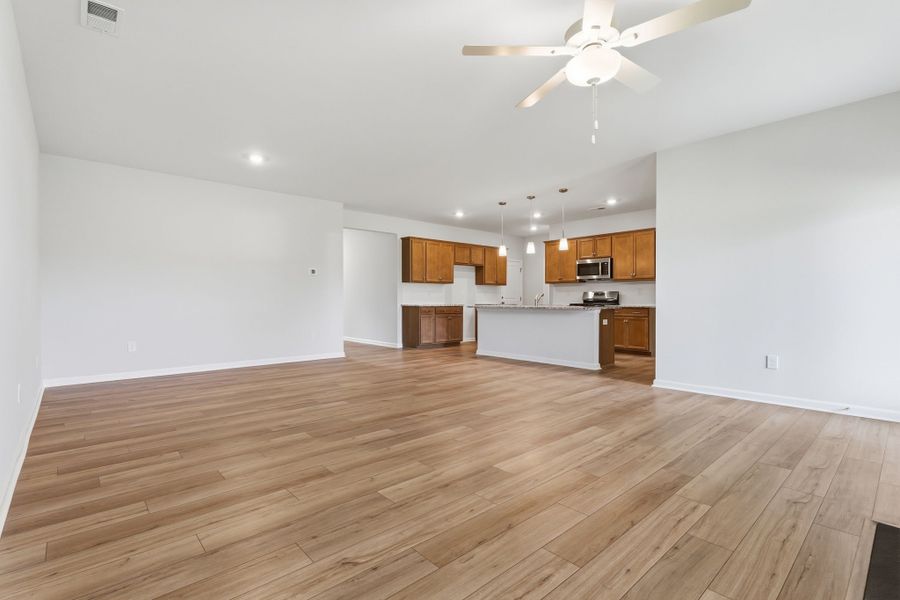 Spacious, unfurnished interior of a new home in Willowbrook, Shelby (Image 7). Spacious, unfurnished interior of a new home in Willowbrook, Shelby (Image 7).