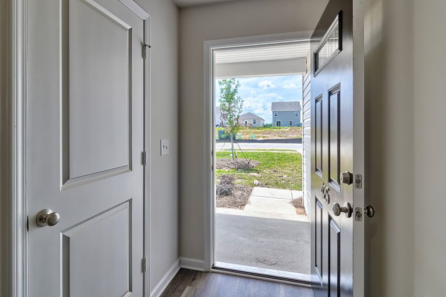 Image 21 of a home in Canary Woods.