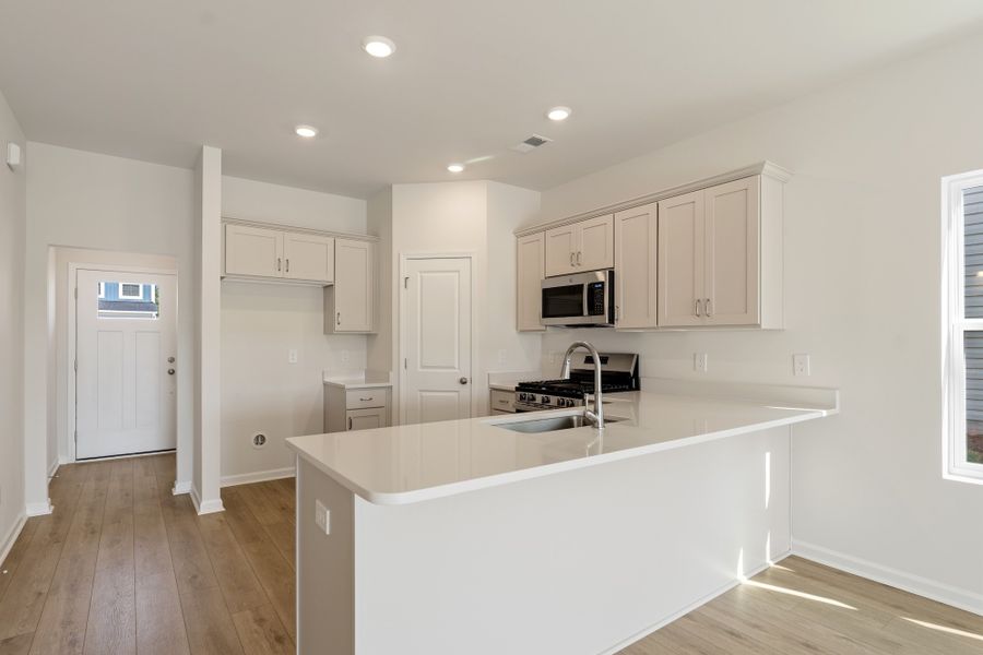 Furnished interior view inside a new home in Mayfair Village, Spartanburg (Image 16).