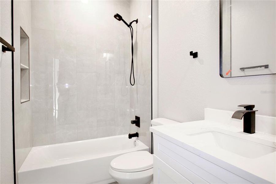 Furnished interior view inside a new home in , Sebring (Image 14).