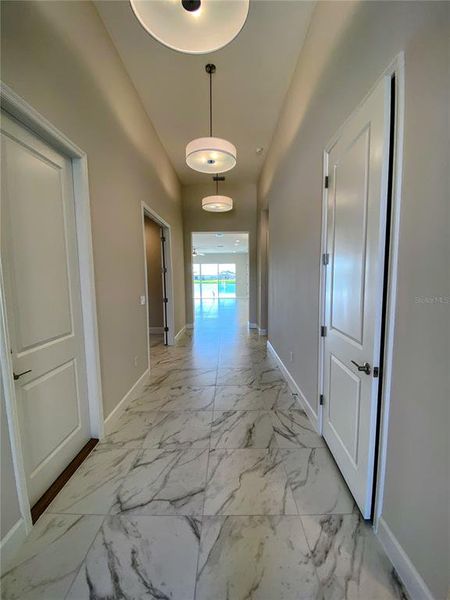 Spacious, unfurnished interior of a new home in Valencia Ridge (55+), Wesley Chapel (Image 15).