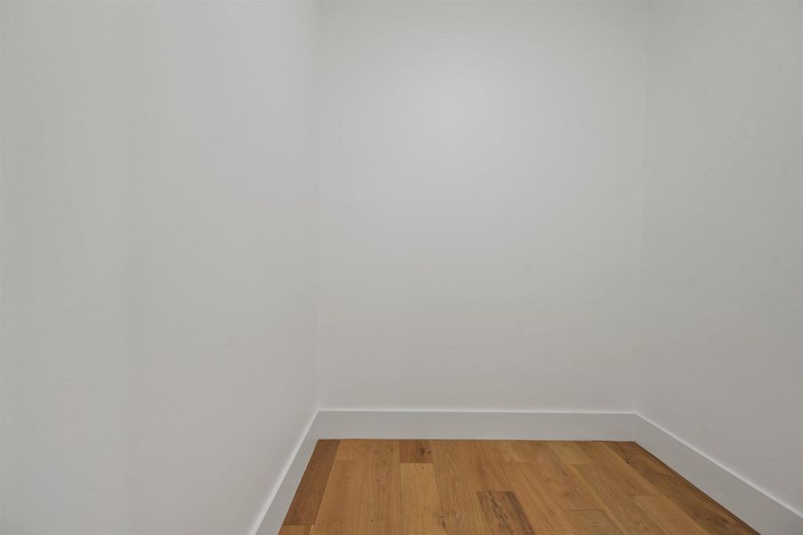 Spacious, unfurnished interior of a new home in , Wellington (Image 31).