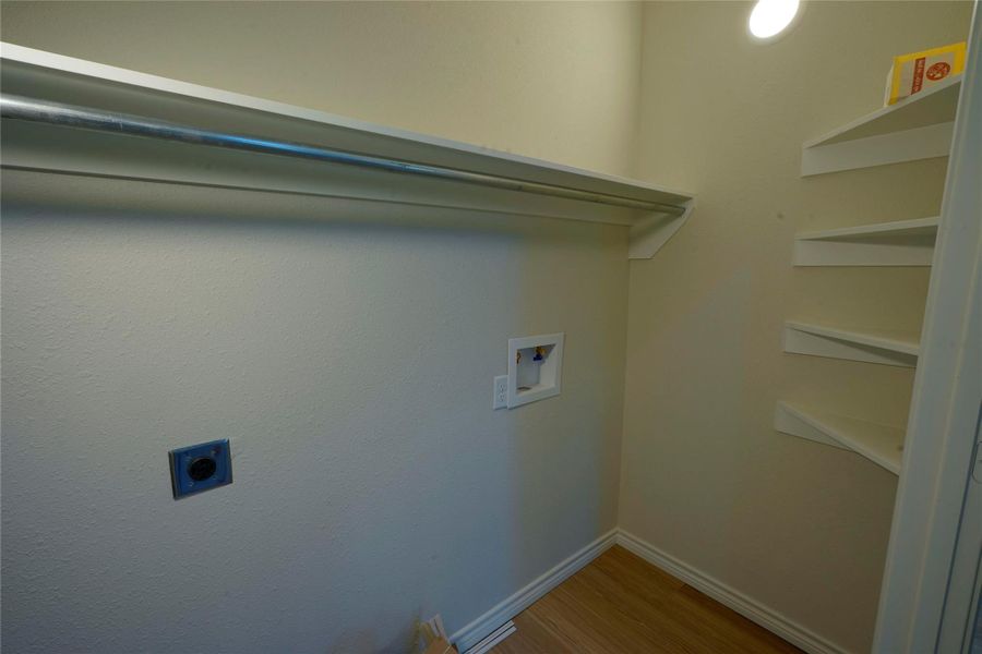 Spacious, unfurnished interior of a new home in , Longview (Image 22). Spacious, unfurnished interior of a new home in , Longview (Image 22).