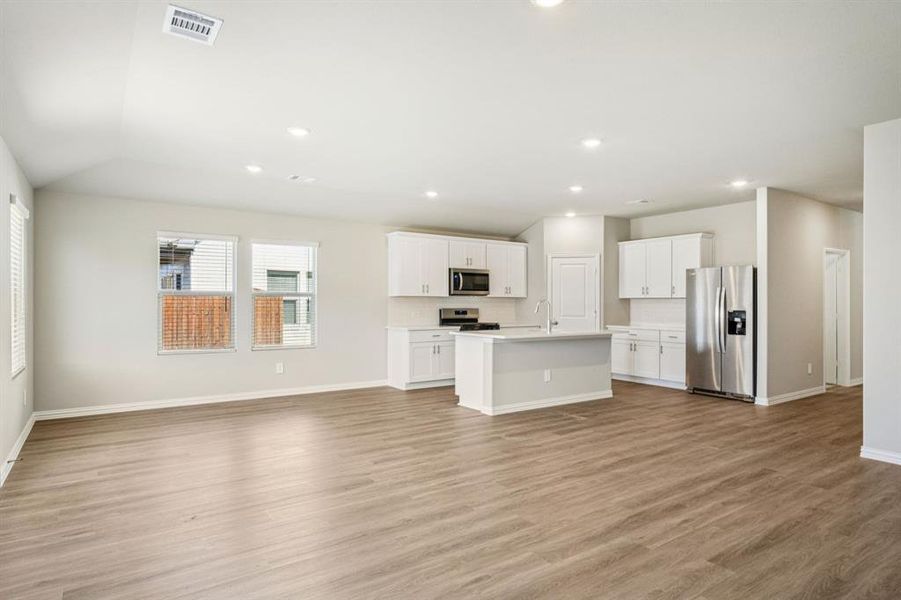 Photo is not of the actual home, but is an inspirational photo of builder’s model home and may depict options, furnishings, and/or decorator features that are not included.