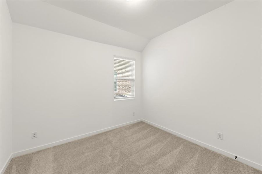 09. 5925 Laurel Lake - Bed 3