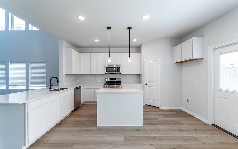 Furnished interior view inside a new home in Travis Ranch, Forney (Image 3).