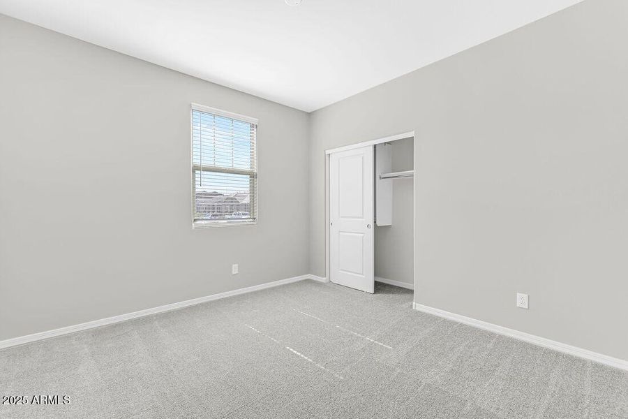 9964 W Piccadilly Road - Ready Now!