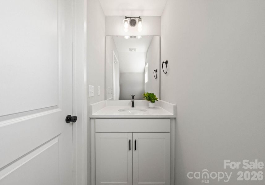 Image 18 of a home in .