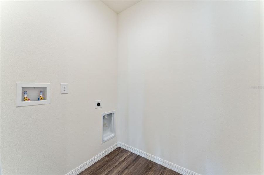 Spacious, unfurnished interior of a new home in Deltona New Homes, Deltona (Image 19).