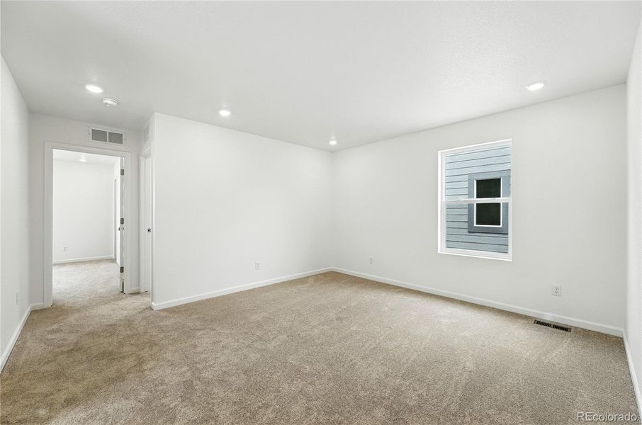 2086 Wagon Wheel Aly ~ Ready Now