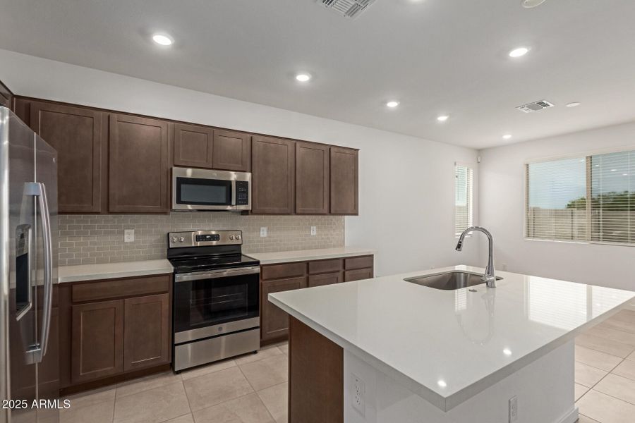 11 - Huntington 11 - Huntington