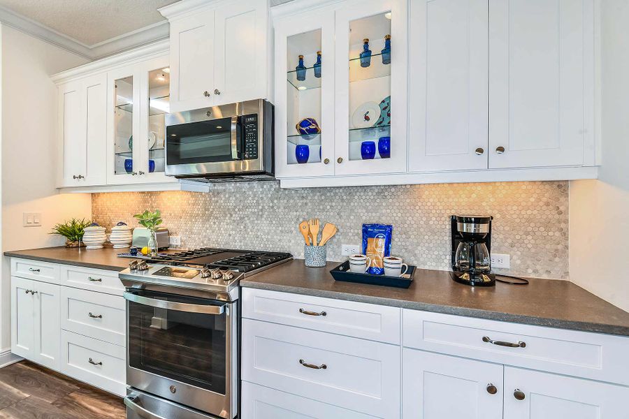 Representative furnished interior of a home built from the Heritage 2 by Neal Communities in Grand Park, Sarasota (Image 13).