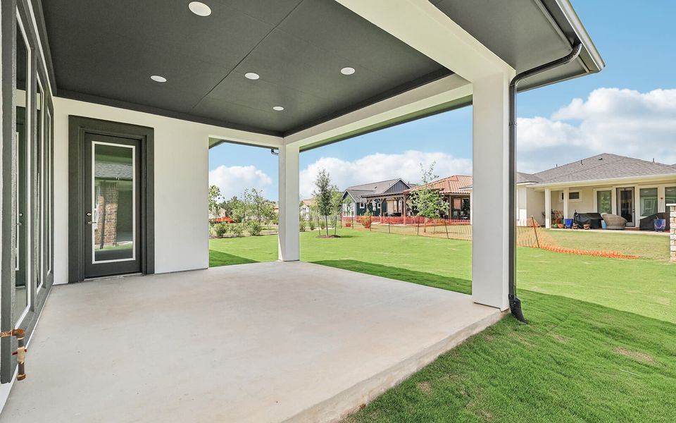 Exterior details and patio area of a home in Kissing Tree, San Marcos (Image 3). Exterior details and patio area of a home in Kissing Tree, San Marcos (Image 3).