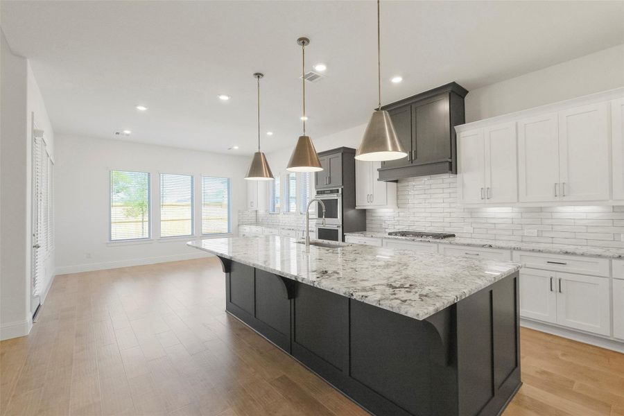 Image 33 of a home in .