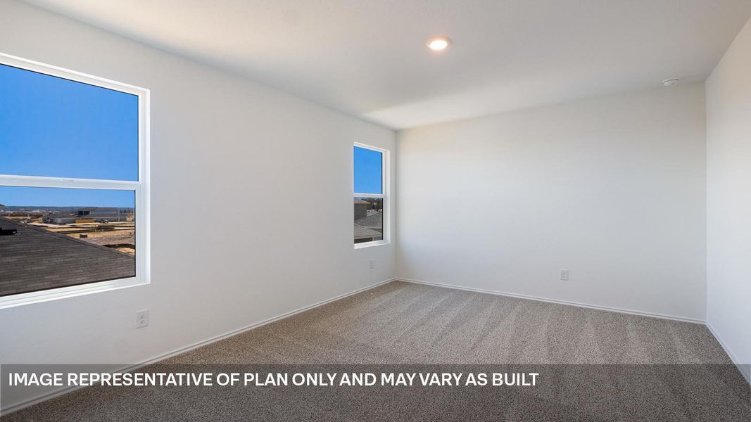 Spacious, unfurnished interior of a new home in Valverde, Bastrop (Image 13).