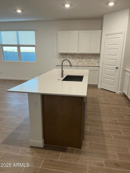 Kitchen lot 219 Kitchen lot 219